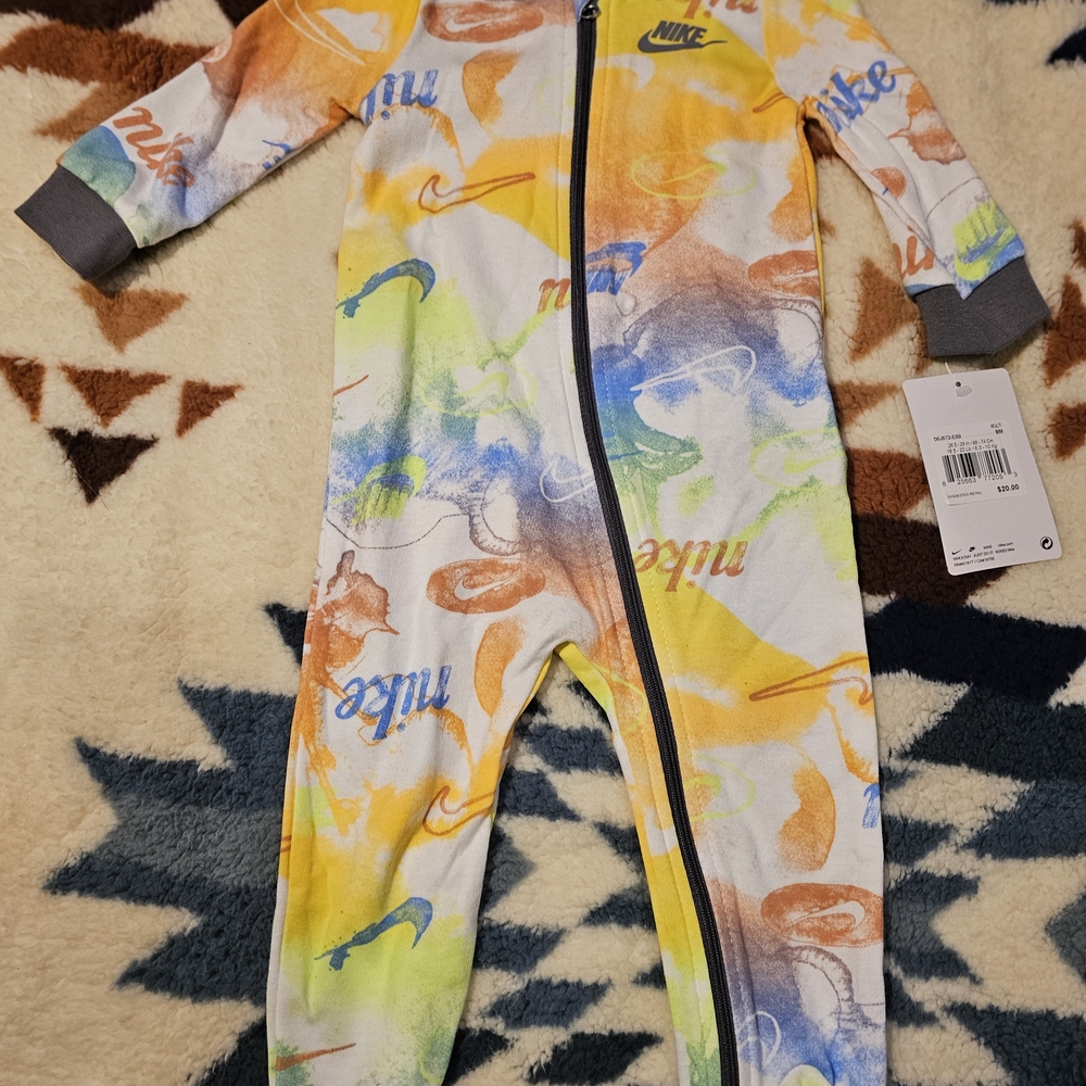 Nike Vibrant Multicolor Kids Footie